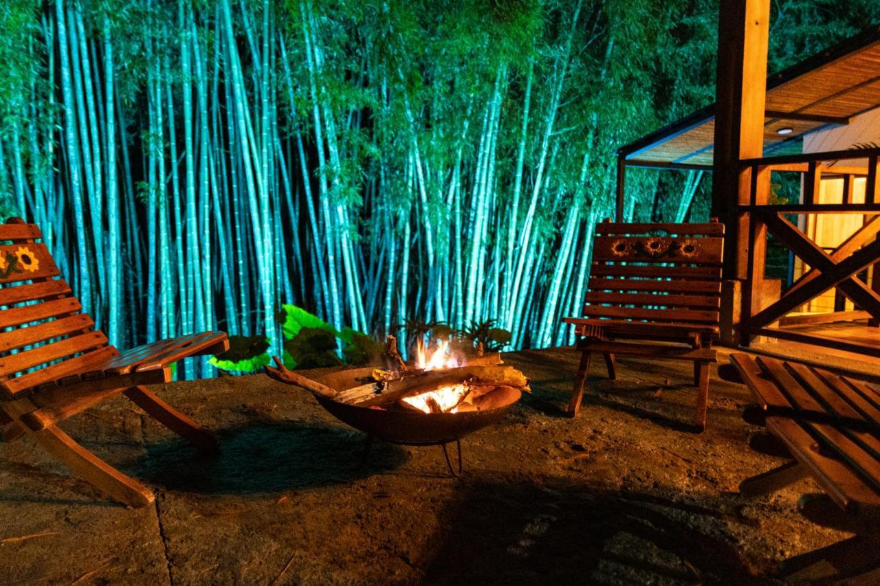 Chalet Agradable Cafetera Con Jacuzzi A 12 Min Del Centro De