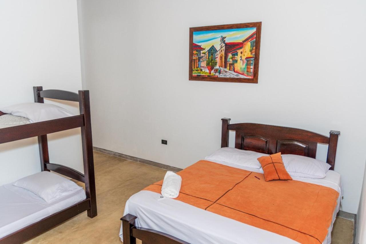 Agradable Cafetera Con Jacuzzi A 12 Min Del Centro De Chalet Pereira